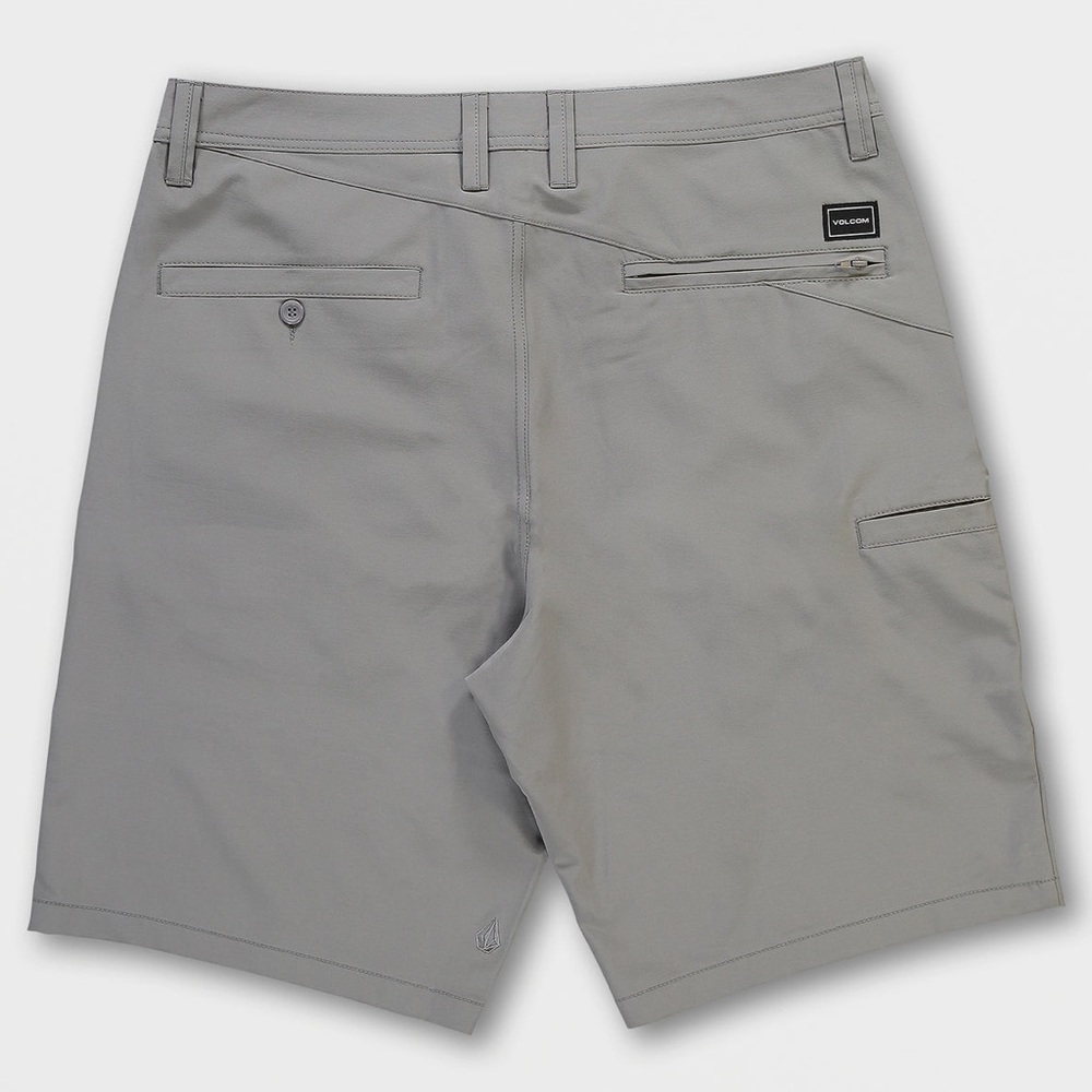 Static Surf N’ Turf Hybrid Men’s Shorts - Grey - BNWT